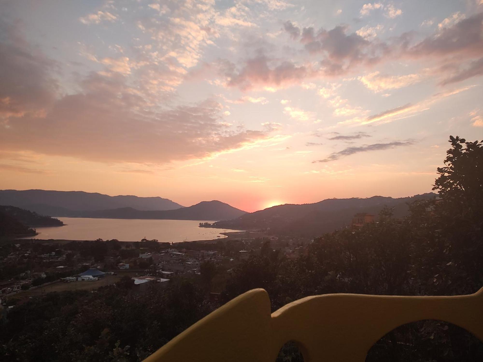 El Encinal De Las Flores Valle de Bravo Phòng bức ảnh